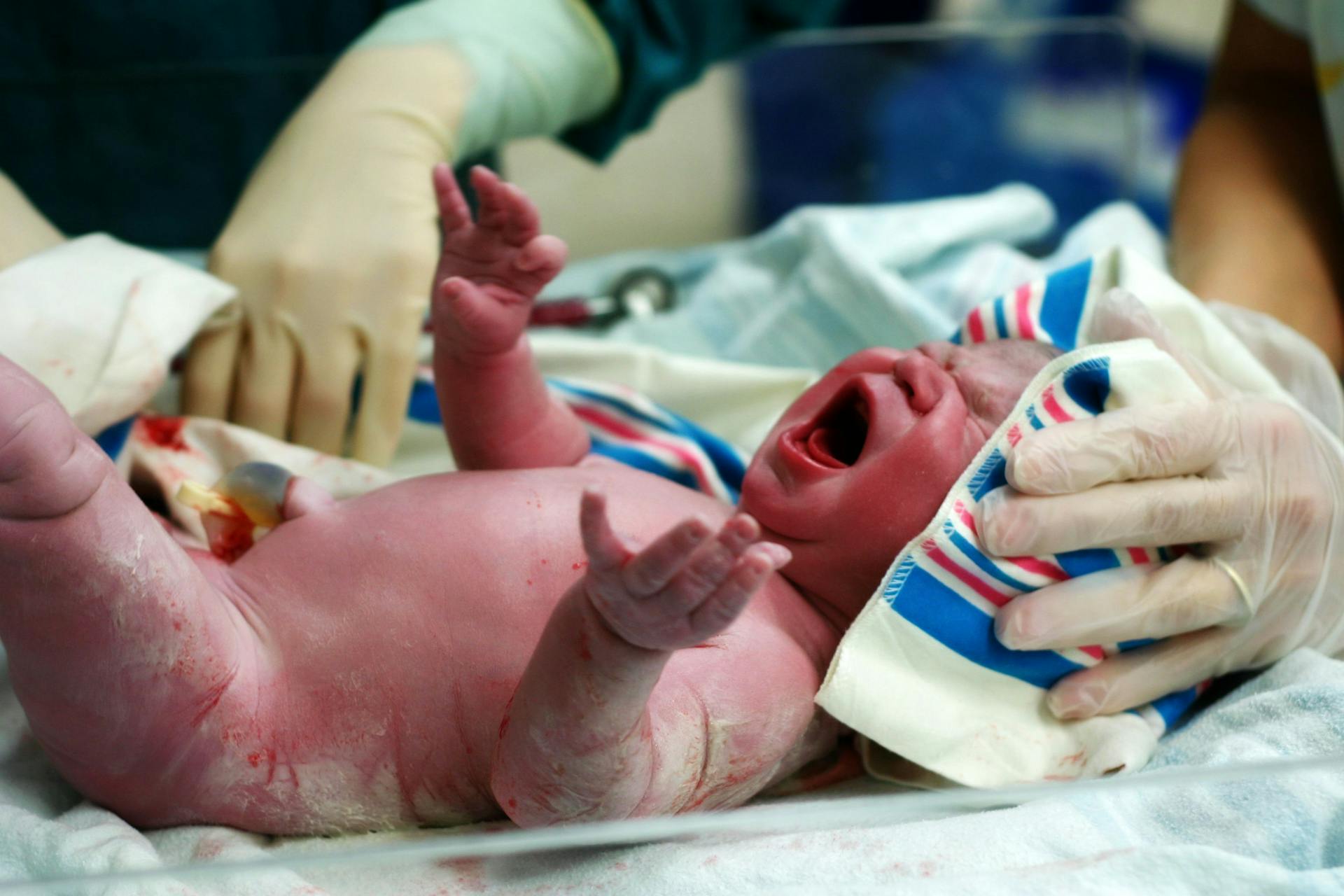 New born in need Gaza